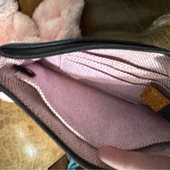 Dooney & Bourke Black Wallet with wristlet - Picture 3 of 8